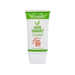 Kem chống năng Leediors Sun Smart với chỉ số SPF 50+ và PA+++ từ Hàn Quốc.