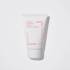 Kem Dưỡng Ẩm innisfree Nâng Tông Da Hoa Anh Đào 50ml